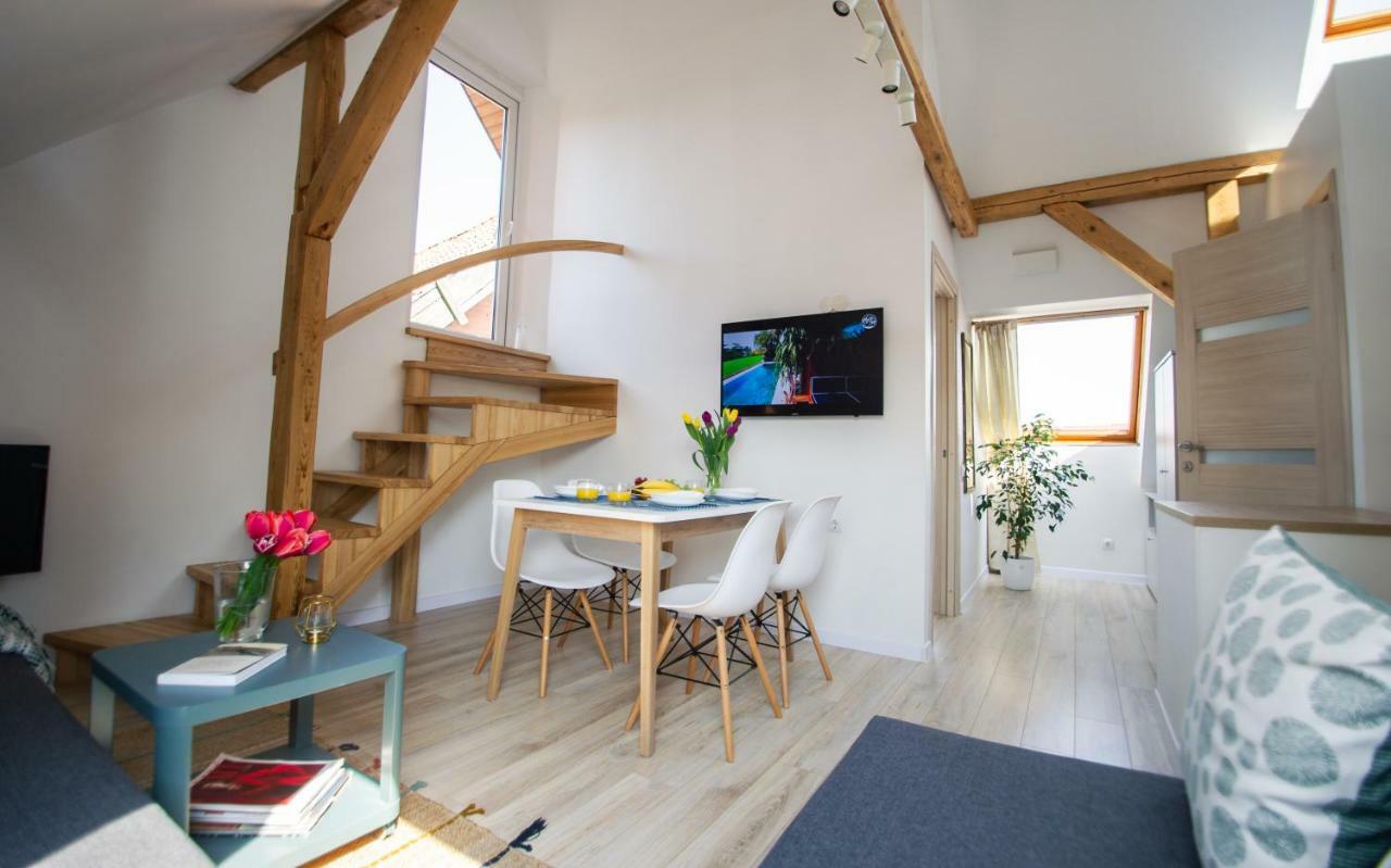 Apartamentai Niden - Su Terasa Ir Vaizdu I Marias Nidos Centre Buitenkant foto